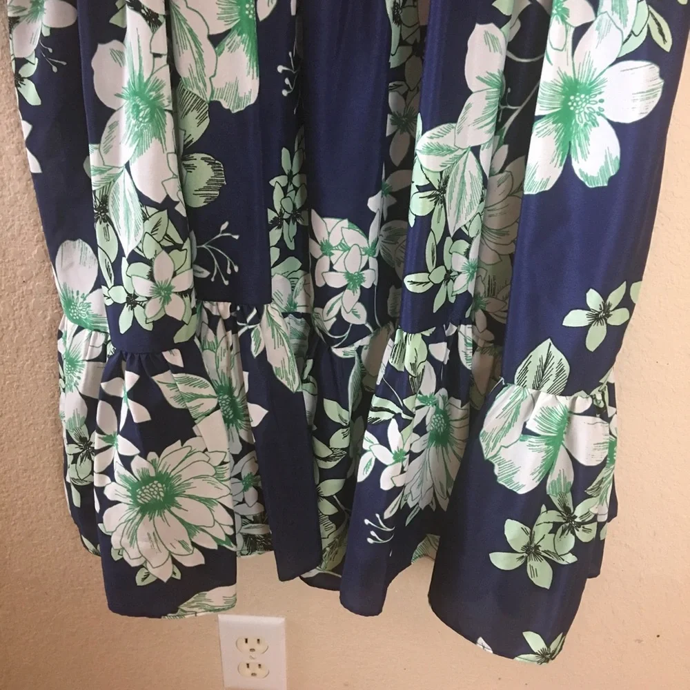 Eliza J Navy & Green Cold Shoulder Blouson Dress - Picture 4 of 10